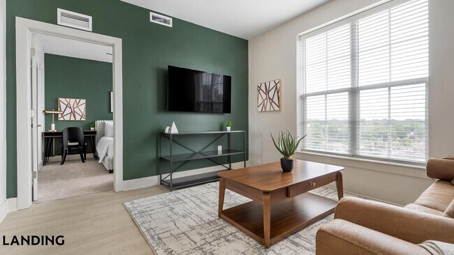 Photo - 900 N Tryon St Unit 6116