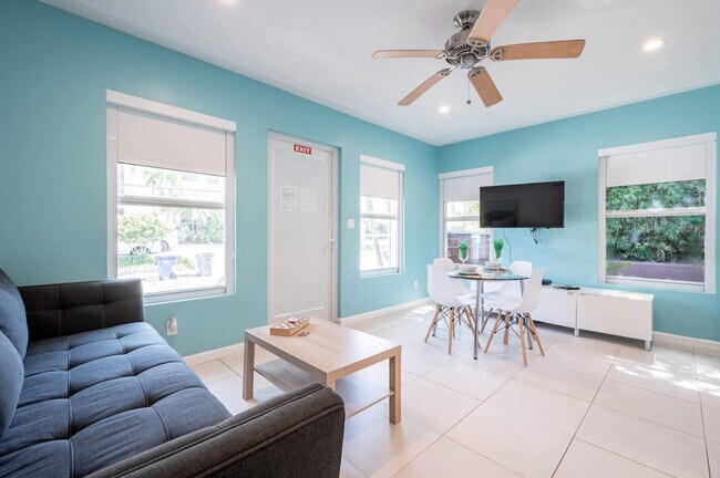 Photo - 334 Oregon St Unit ID1312646P