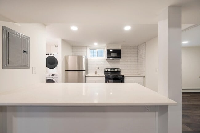 Photo - 124 Bentley Ave