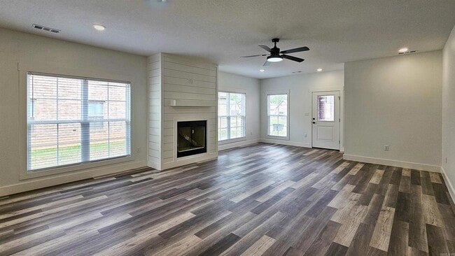 Photo - 4009 Stoke Dr
