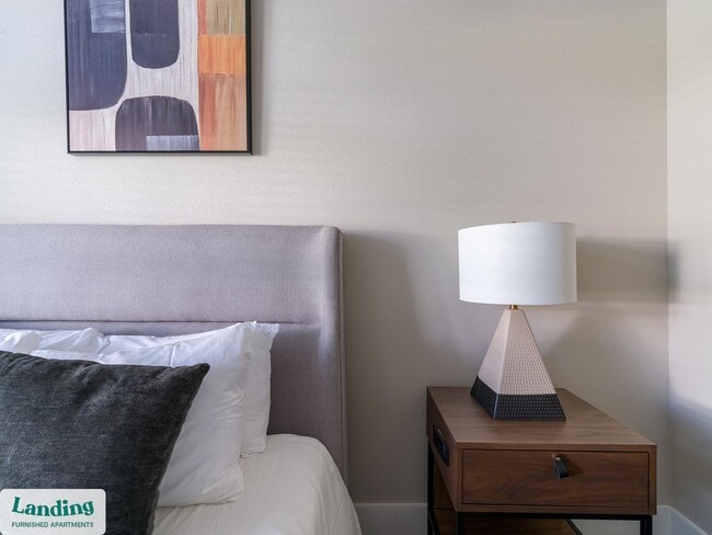 Photo - 18101 Point Lookout Dr Unit 106