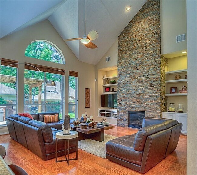 Photo - 22 Villa Canyon Pl