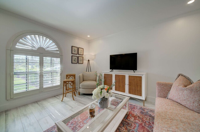 Photo - 655 8th Ave S Unit SI ID1504176P