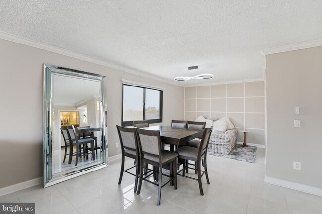 Photo - 6101 Edsall Rd Unit 1402