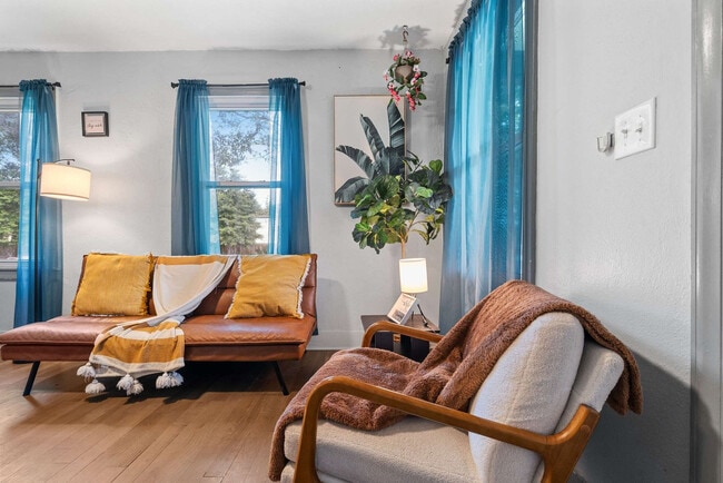 Photo - 2 Mead Dr Unit ID1354825P