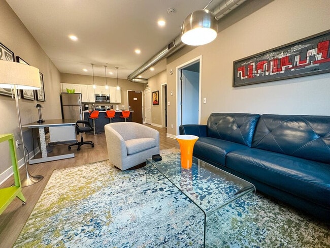 Photo - 630 S Goodman St Unit ID1224665P