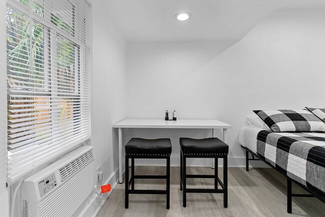 Photo - 412 Harwood St Unit ID1094227P