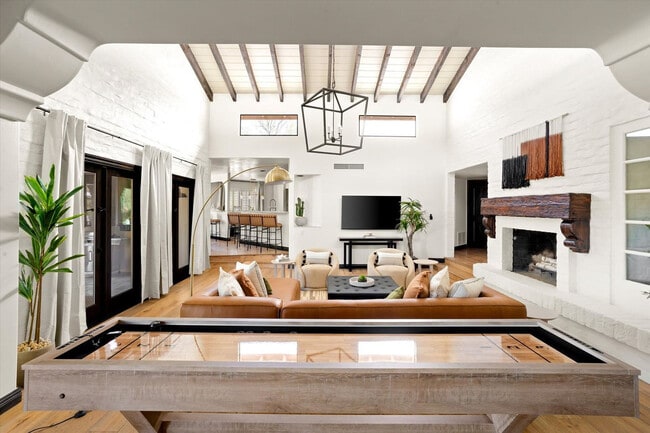 Photo - 4744 Saguaro Pl Unit ID1042146P