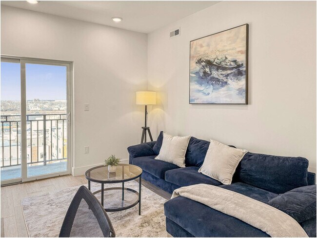 Photo - 2400 E Huntingdon St Unit ID1075545P