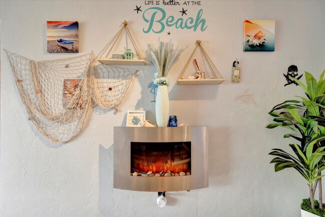 Building Photo - 11420 1st St E Unit ID1302347P