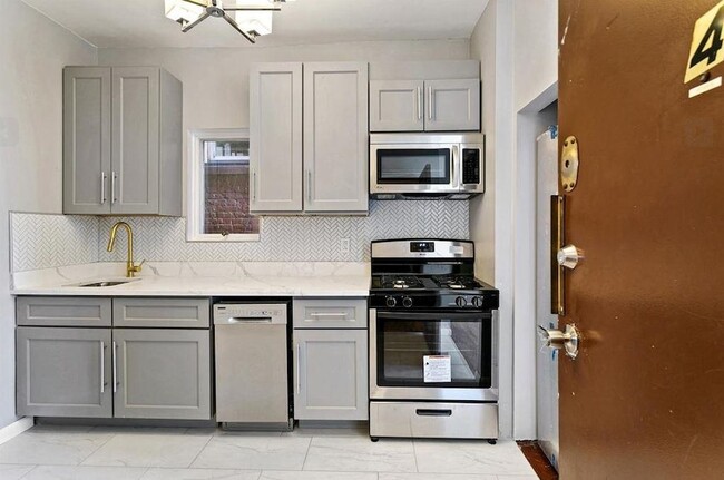 Photo - 475 Palisade Ave Unit 4