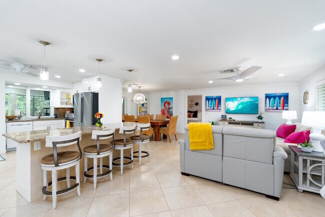 Photo - 149 Beachcomber St Unit SI ID1060574P