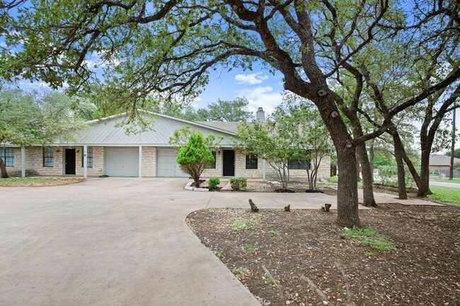 Building Photo - 3801 Foust Trail Unit B