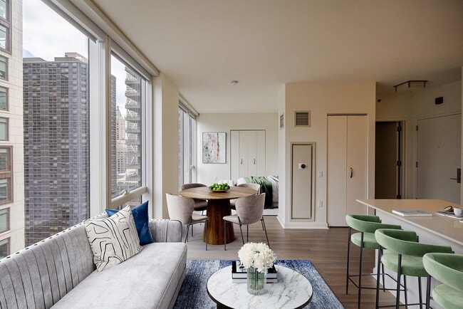 Photo - 500 Lake Shore Drive