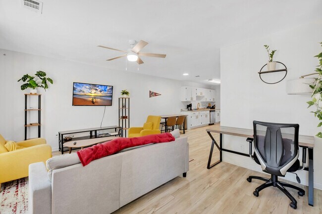 Photo - 836 Richmond St Unit ID1319906P