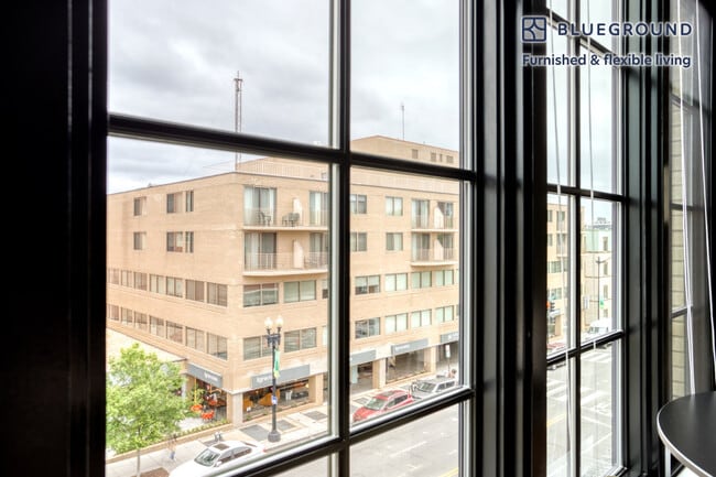 Photo - 2210 Wisconsin Ave NW Unit SI FL4-ID547