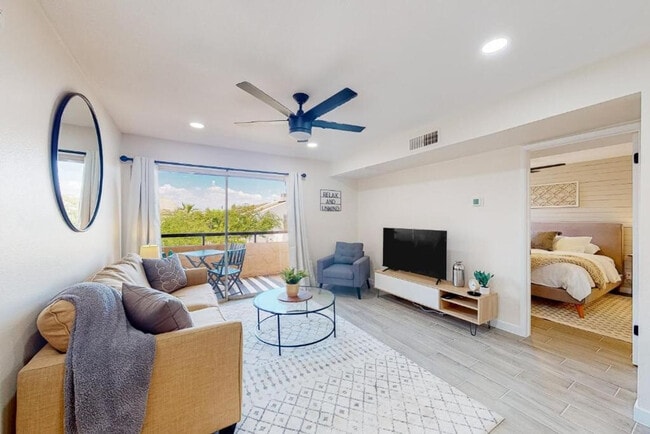 Building Photo - 8055 E Thomas Rd Unit ID1255470P