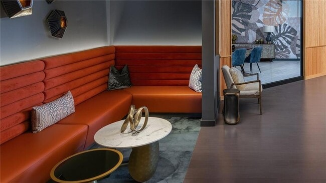 Photo - 161 Peachtree Center Ave NE