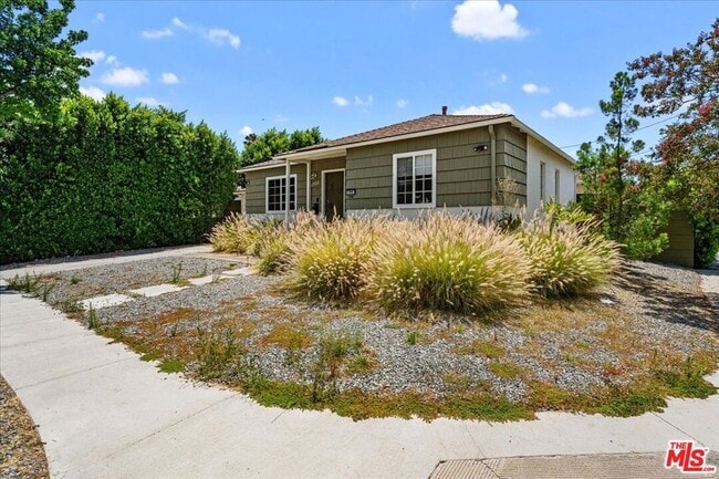 Photo - 17512 Bullock St