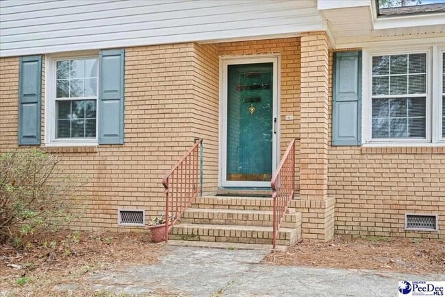 Photo - 2223 Camlin Ln