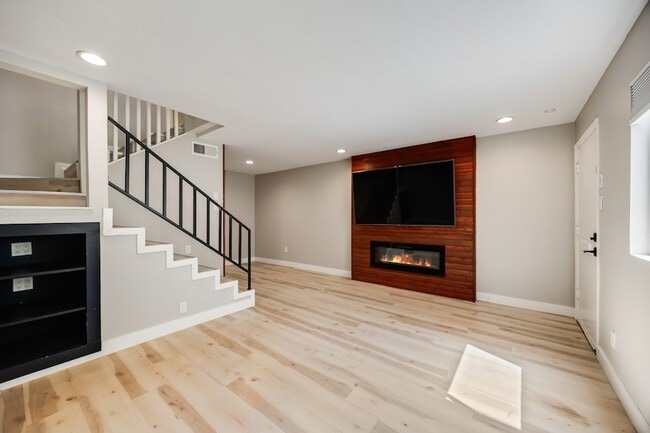 Photo - 3500 Routh St Unit 6