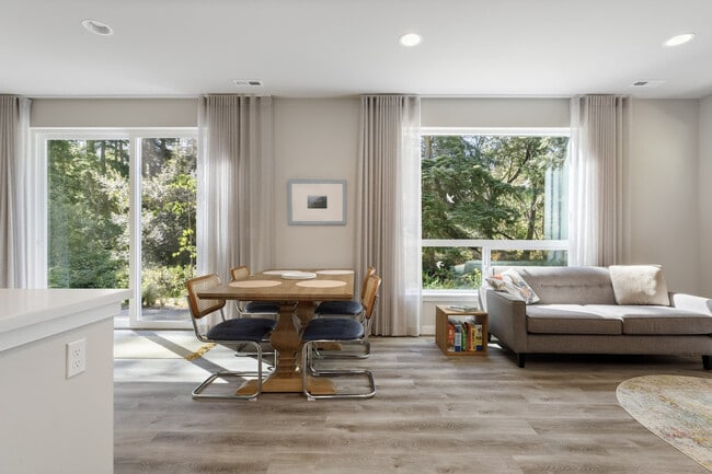 Photo - 2934 SW Crestwood Dr Unit SI FL2-ID1283423P