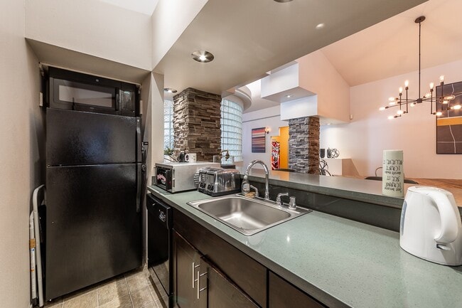 Photo - Berkeley Heights Apartments