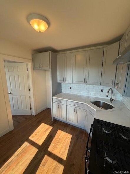 Photo - 6 Lockwood Ave Unit 1W