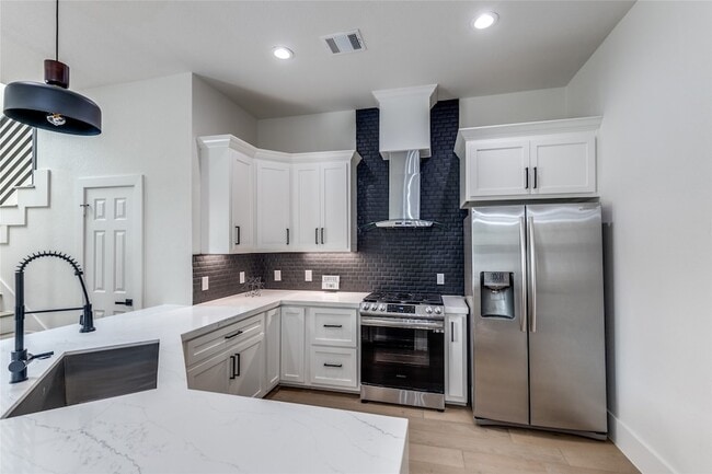 Photo - 5618 Canal St