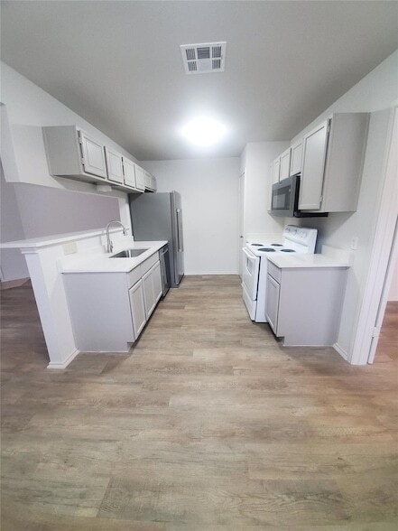 Photo - 6909 Hyland Cir Unit A