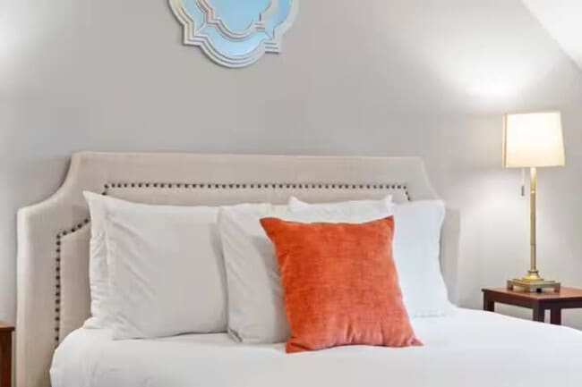 Photo - 206 E St Unit ID1367376P