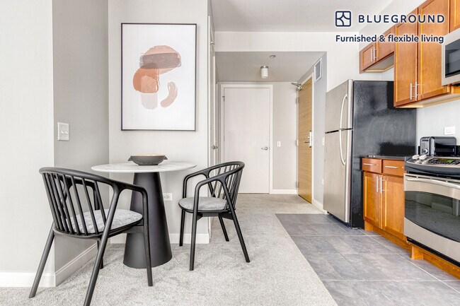 Photo - 210 N Wells St Unit FL19-ID701