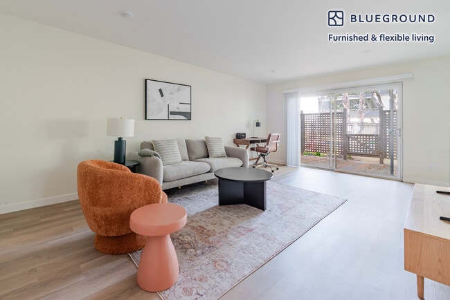 Building Photo - 2721 Midtown Ct Unit FL1-ID1868