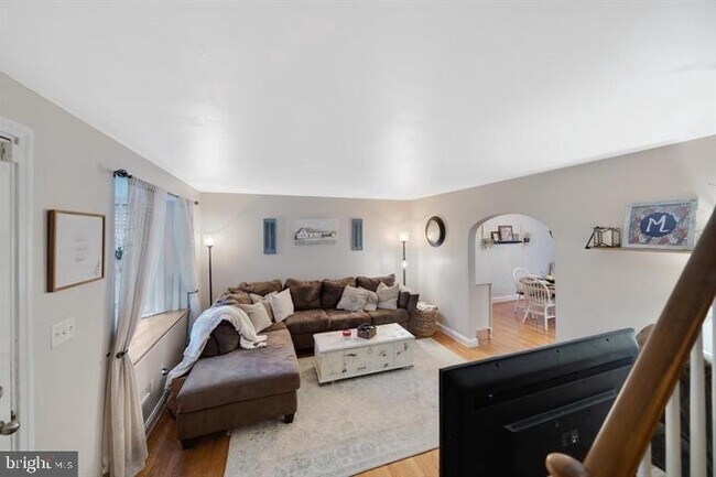 Photo - 1660 Aberdeen Rd