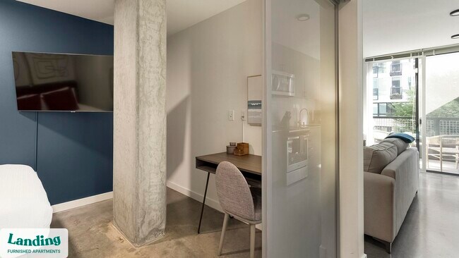 Photo - 2301 E Union St Unit B220.1410754