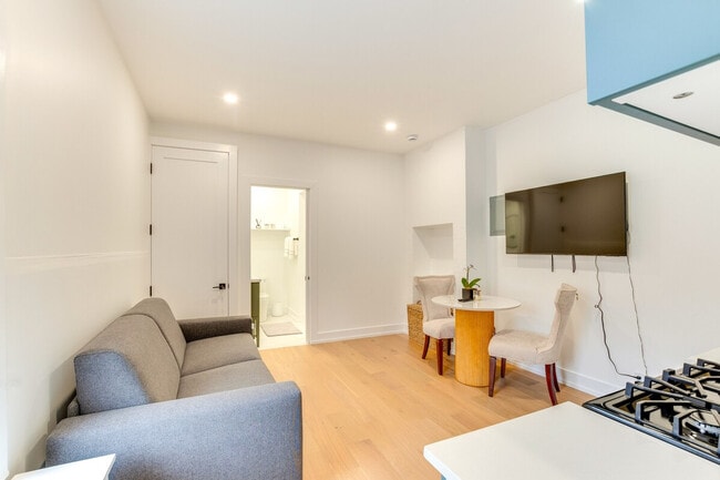 Photo - 1032 McLean Ave Unit ID1300407P