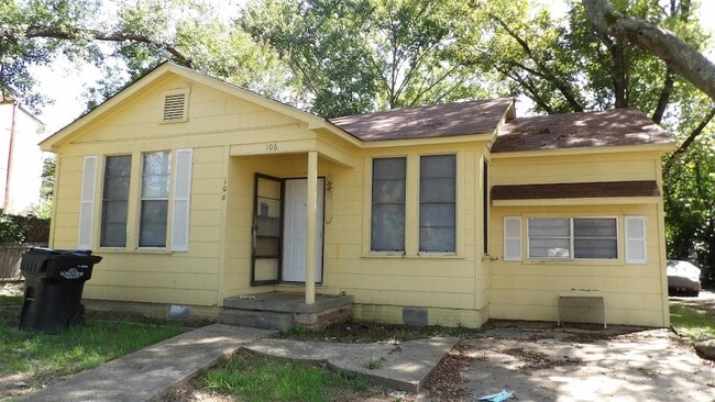Building Photo - 106 Jewel Dr