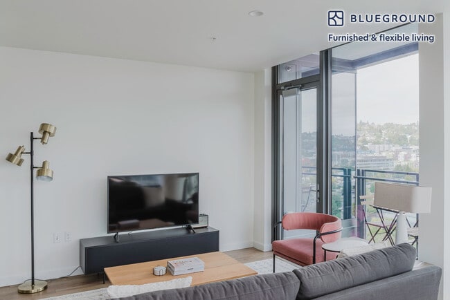 Photo - 602 Terry Ave N Unit SI FL13-ID782