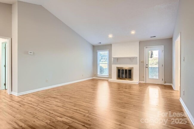 Photo - 7201 Canyon Dr