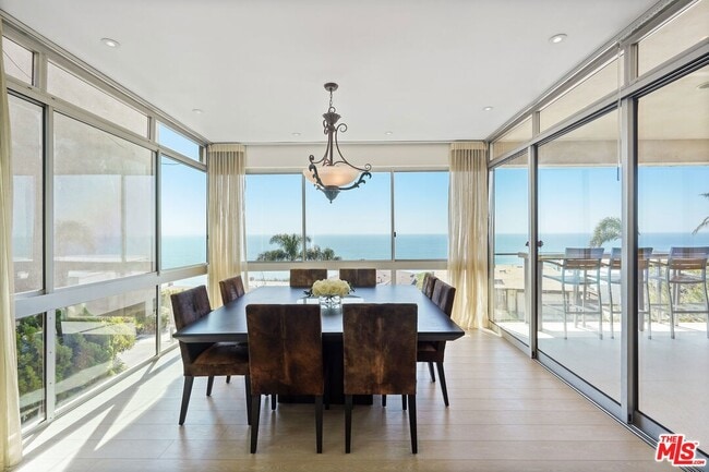 Photo - 18101 Coastline Dr