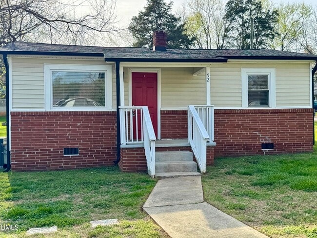 Photo - 52 Eastwood St