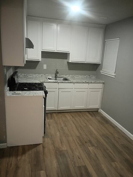 Photo - 5000 Wilmington Dr