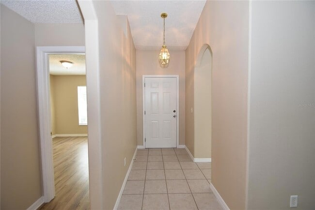 Photo - 13 Pinetree Drive