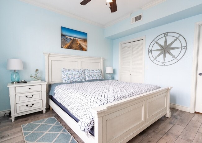 Photo - 7000 Seawall Blvd Unit 114