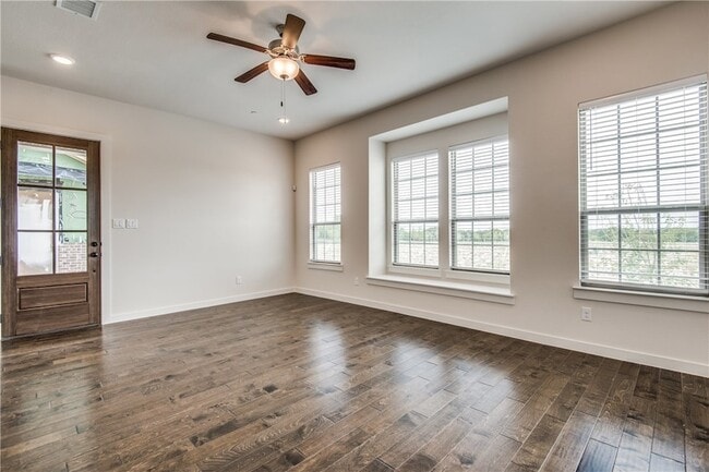 Photo - 7263 Switchgrass Rd