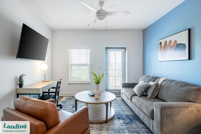 Photo - 2050 Griffon Rd Unit 2400-307.1411581