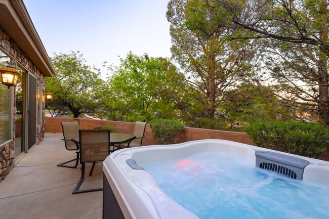 Photo - 1922 N Pebble Beach Dr Unit ID1389631P