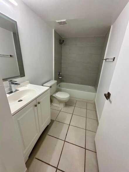 Photo - 14931 SW 82nd Ln Unit 18405