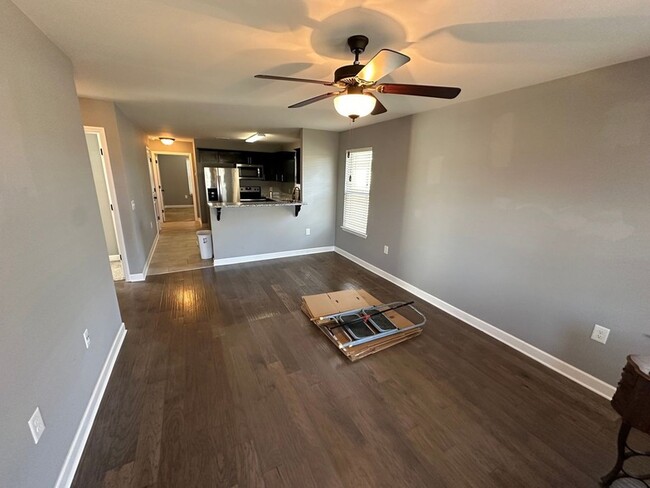 Photo - 132 Cherry St