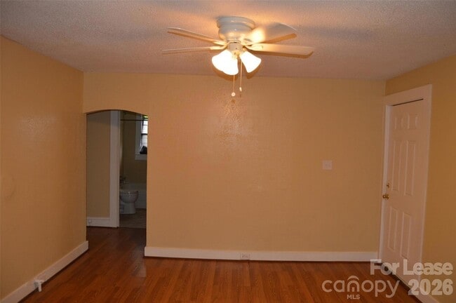 Photo - 819 Charlotte Ave